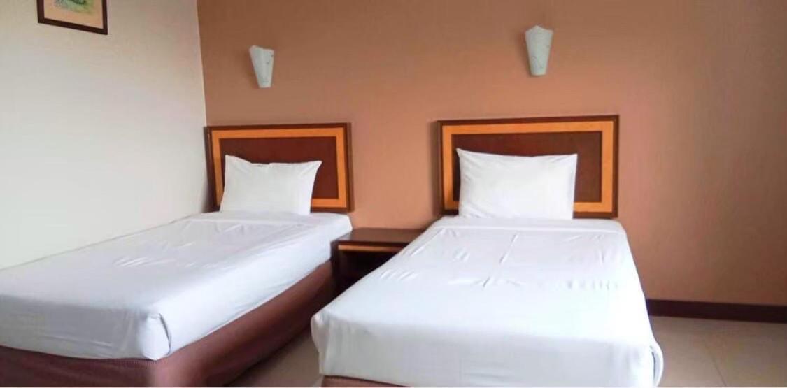 Kp Hotel Udonthani Kumphawapi Екстер'єр фото