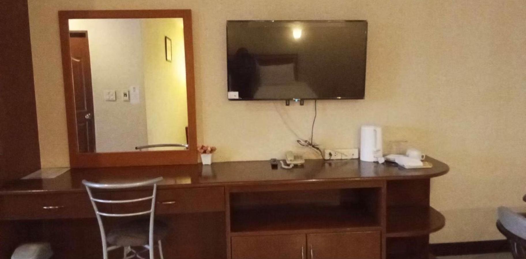 Kp Hotel Udonthani Kumphawapi Екстер'єр фото
