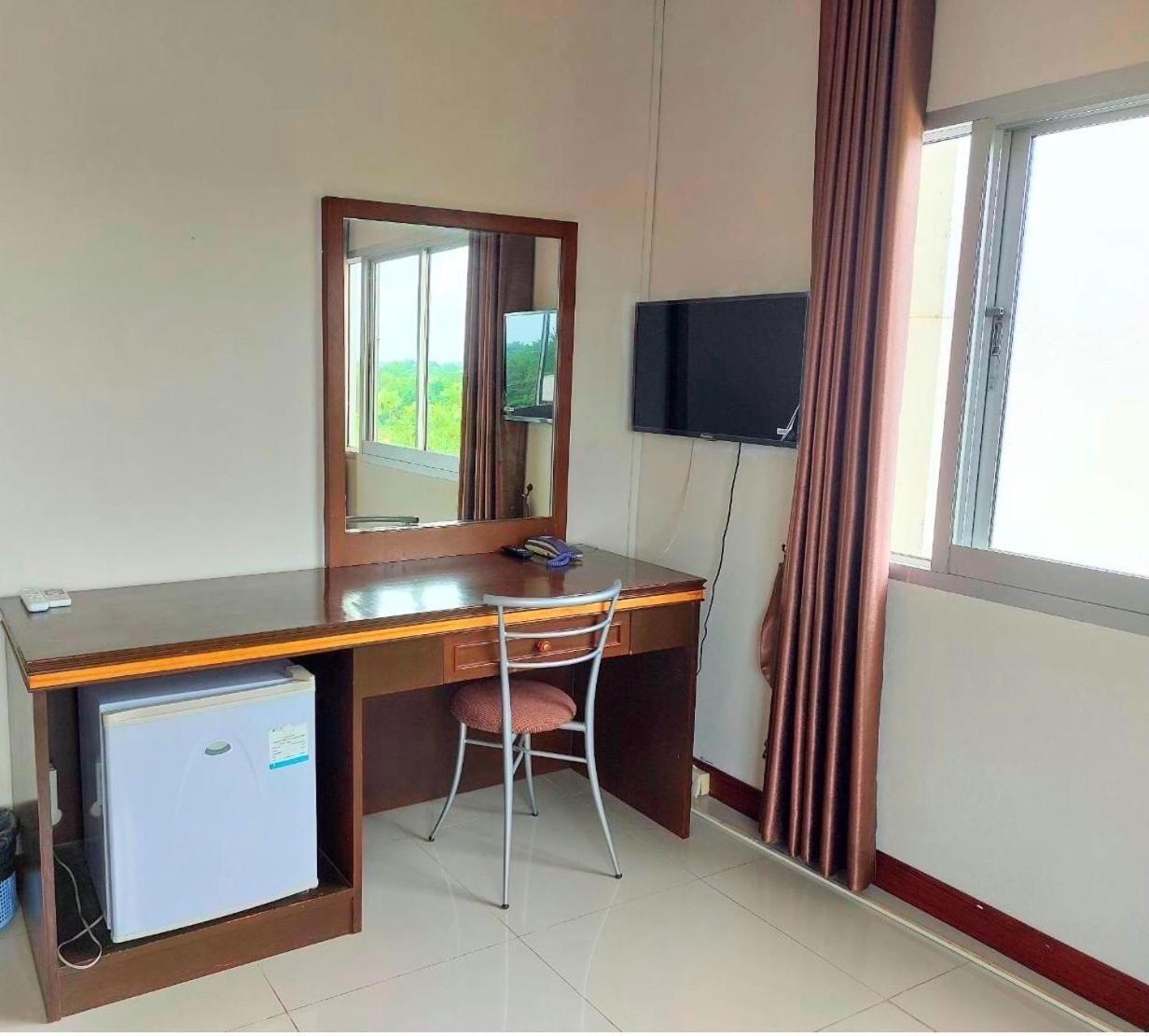 Kp Hotel Udonthani Kumphawapi Екстер'єр фото