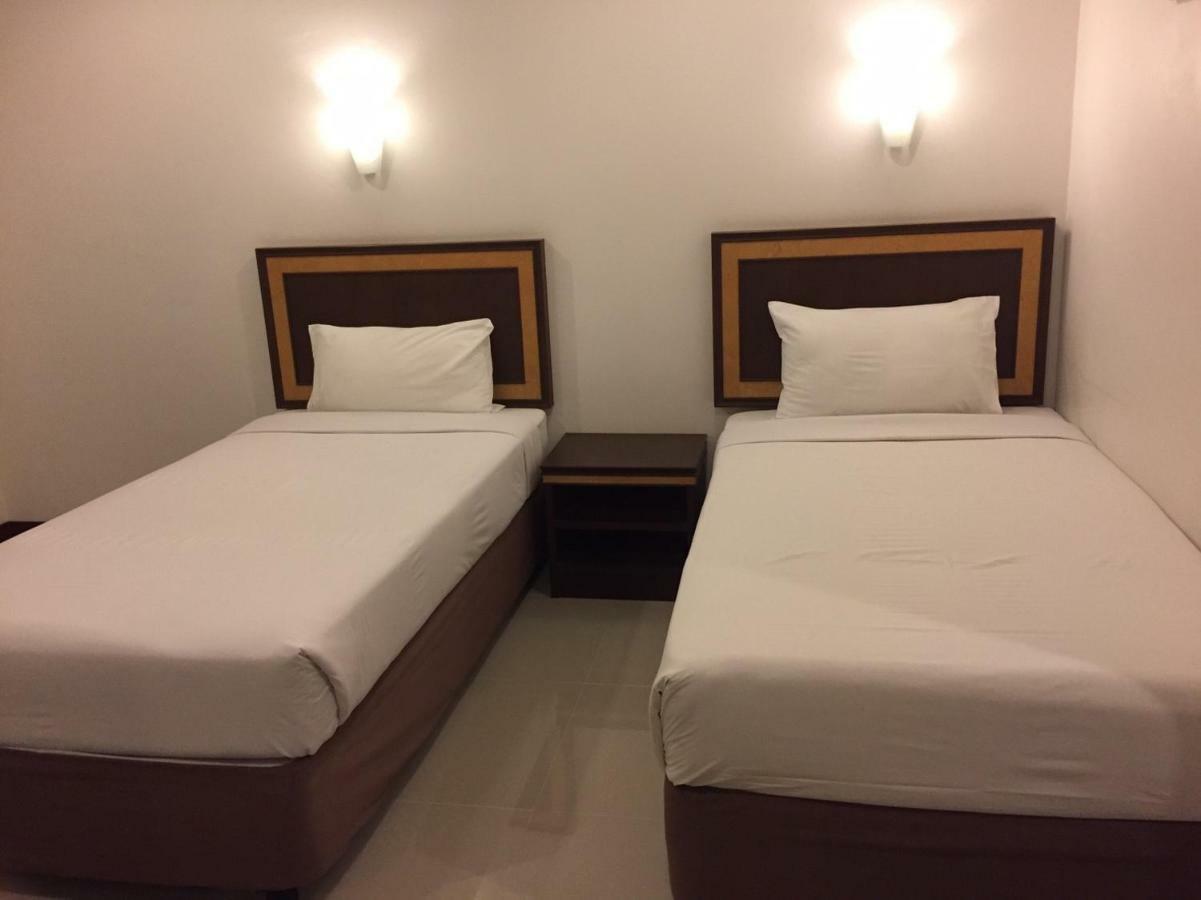 Kp Hotel Udonthani Kumphawapi Екстер'єр фото